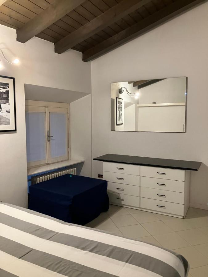 Апартаменты Cute And Cozy Centro Citta' Бергамо Экстерьер фото